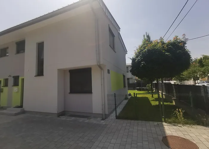 Cosy & Elegant Cityhouse With Garden *